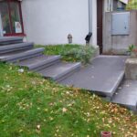 Trappa i slänt, borstad grafit